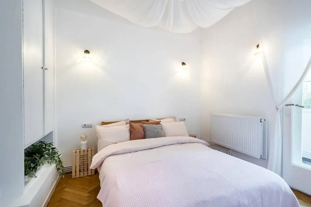 Downtown Cozy Apartment Old Town Bucharest