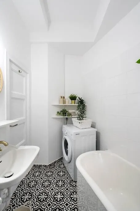 Downtown Cozy Apartment Old Town Bucharest Romania